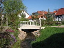 Bach mit Brücke